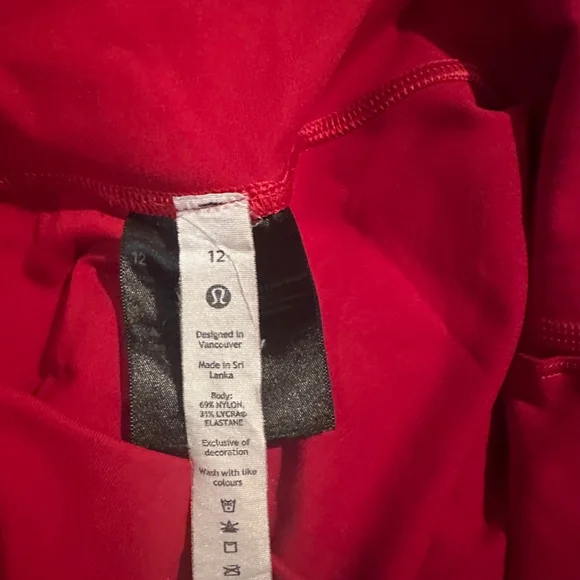 Lululemon Red Tiger Lunar New Year limited edition Wunder Under high waist 25" - Picture 3 of 6